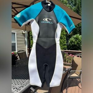 Shorty O’Neill Wetsuit in Size 6 NWT